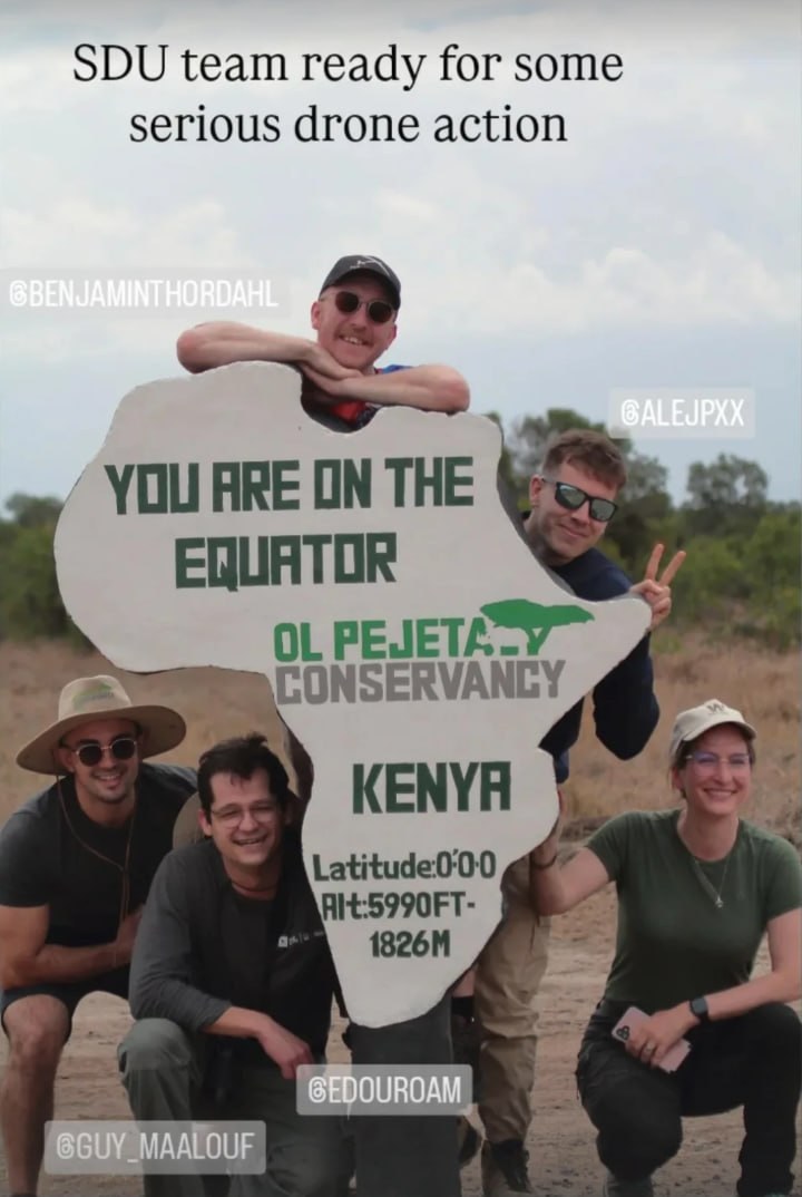 SDU team ready for drone action at the Equator sign in Ol Pejeta (Latitude 0°0'0, 1826m)